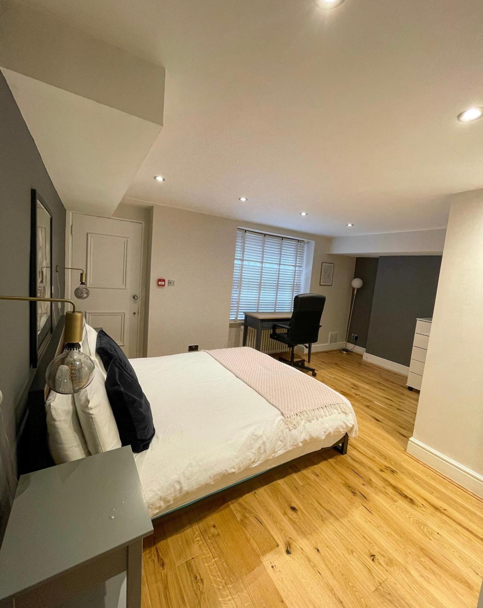 Bloomsbury Residences Лондон Экстерьер фото