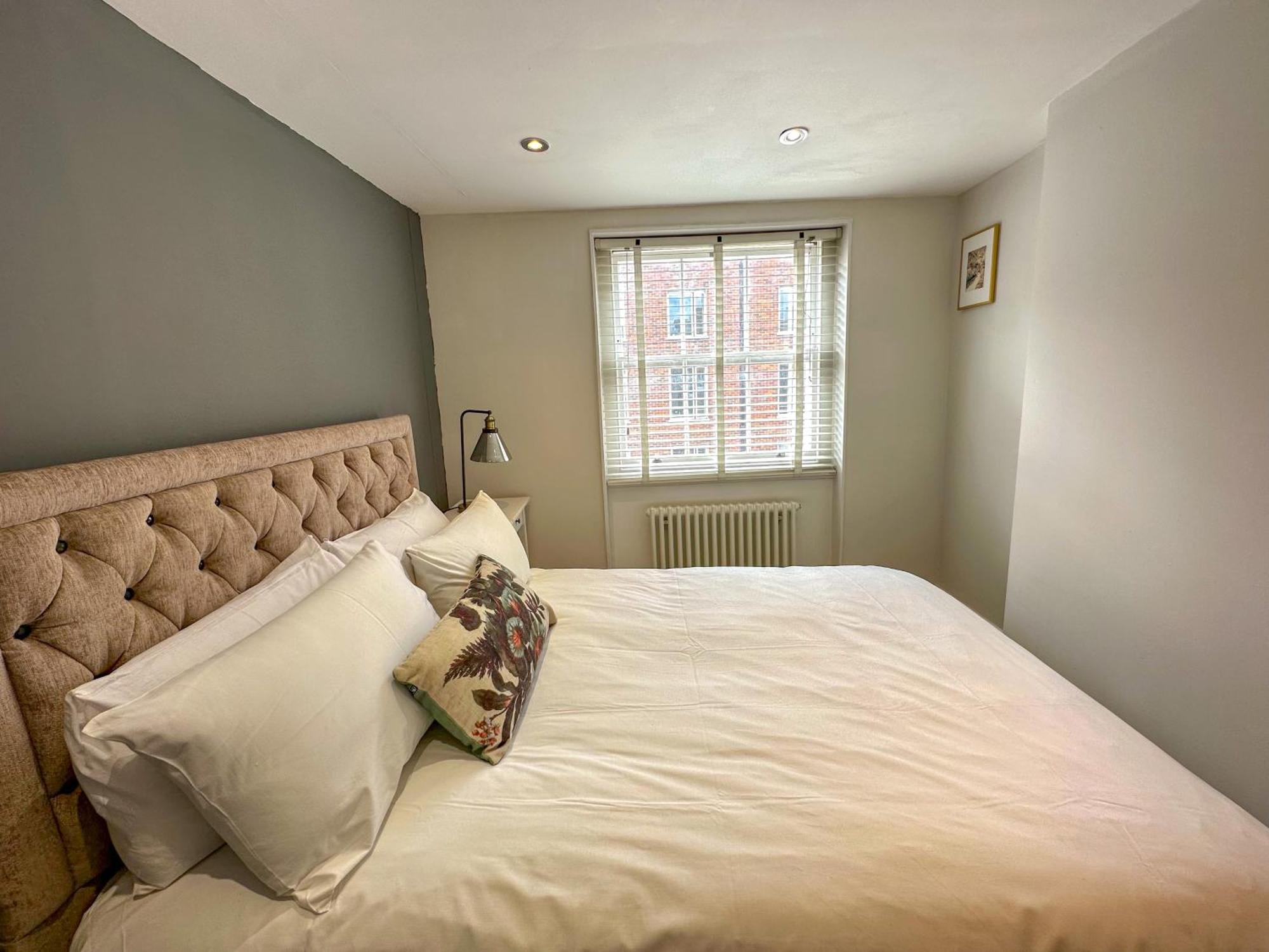 Bloomsbury Residences Лондон Экстерьер фото